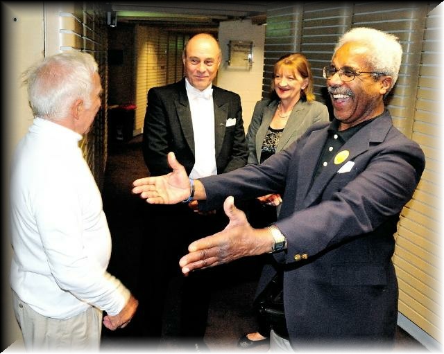 Sydney Opera - meeting an old friend, Vova Ashkenazy, famous conductor of Sydney Symphony Orchestra...